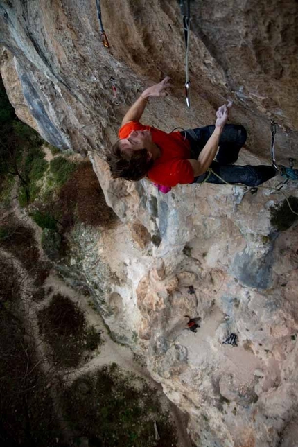 James Pearson climbs hard in Turkey
