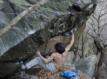 Donnas - Niccolò Ceria sending Domsday 7C+ at Donnas