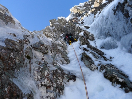 Scozia - Coire an Lochain, Aonach Mòr, Lochaber: Marcello su Tinsel Town al  Coire an Lochain