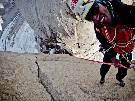 Patagonia - Hansjörg Auer - Hansjörg Auer abseiling off Cerro Standhardt.