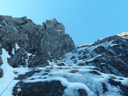 Scozia - Stob Coire nan Lochan, Glen Coe. Christian su Moonshadow, sul South Buttress