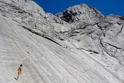 Cerro Walwalun, Valle Cochamó, Chile - Perdidos en el Mundo