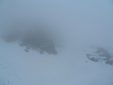 Scozia - Glen Coe, Coire Gabhail: ''True conditions'', alla base del Lost Vally Buttress