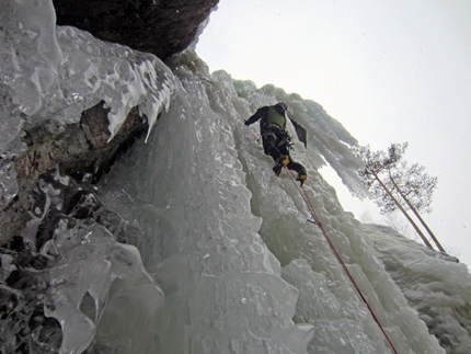 Norvegia - Cascate di ghiaccio in Norvegia: Sabotørfossen (II/WI 5, 150m)