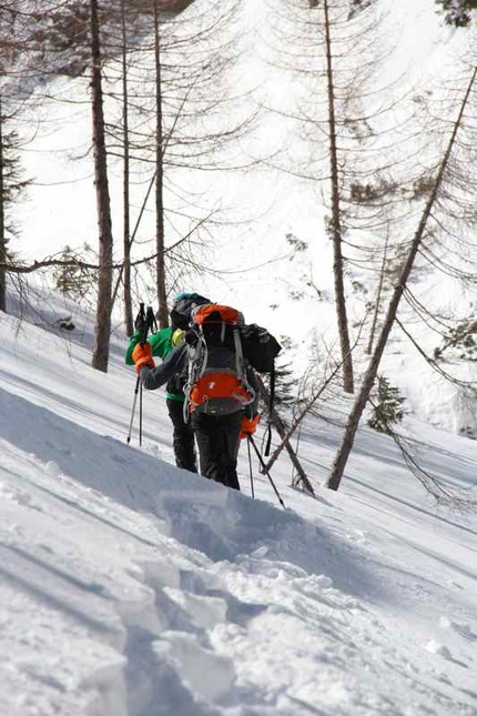 Pinocchio, Val Travenanzes - Martin Riegler e Florian Riegler hanno liberato Pinocchio (M8+, WI 5), una via di misto in Val Travenanzes (Dolomiti) aperta nel 2010 da Valentin Riegler e Hannes Lemayr.