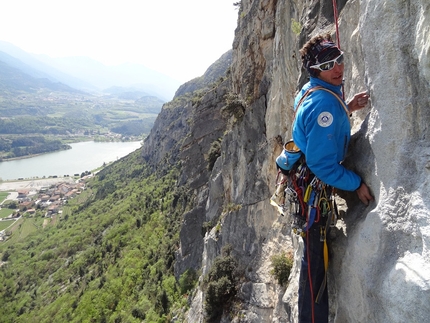 Figli del Vento by Peter Moser and Alessandro Beber - Figli del Vento (180m, 7b+), Santa Massenza: Peter Moser during the first ascent