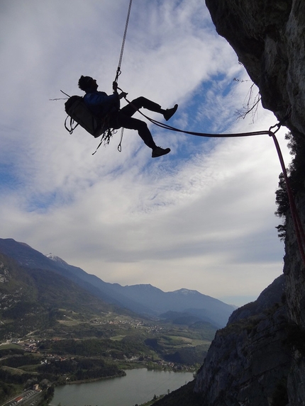 Figli del Vento di Peter Moser e Alessandro Beber - Figli del Vento (180m, 7b+), Santa Massenza: la discesa