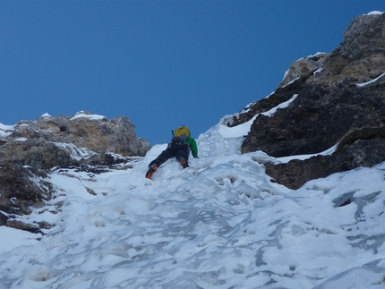 L'Onda di Hokusai,  Molignon di Dentro, Rosengarten, Dolomites by Philipp Angelo and Andreas Tonelli - Andreas Tonelli on pitch 2