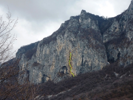 Via Annamaria, Pala del Cammello - Via Annamaria, Pala del Cammello (V+/VI, o A1, Aldo Anghileri e Sergio Panzeri 19/04/1973)