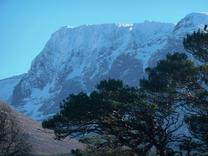 Scozia - Il Ben Nevis dal fondovalle