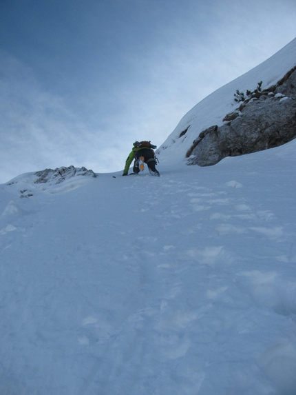Grignone - Giacomo Rovida and Ramon Chiodi making the probable first ski descent of the couloir they dubbed Una Storia Sbagliata, Grigna Settentrionale, on 5/04/2013