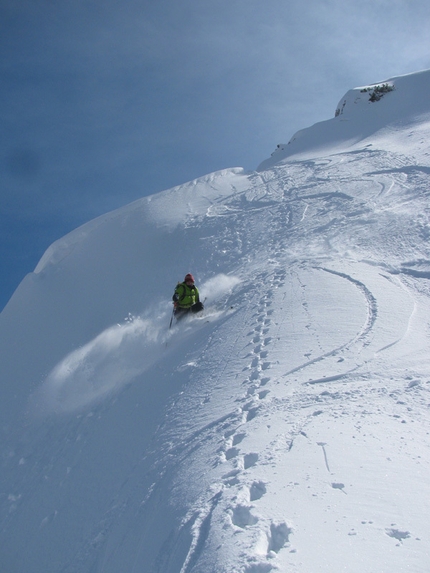 Grignone - Giacomo Rovida and Ramon Chiodi making the probable first ski descent of the couloir they dubbed Una Storia Sbagliata, Grigna Settentrionale, on 5/04/2013