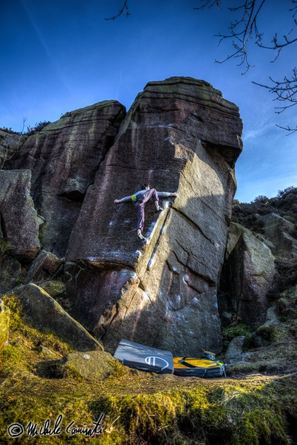 Michele Caminati, England - Michele Caminati on England's gritstone: Pebble Mill E5 6b