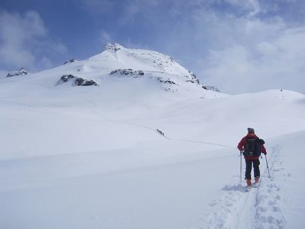 Chamonix - Zermatt, nuovo record sulla Haute route scialpinistica
