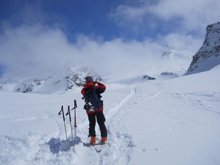 Chamonix - Zermatt - Travelling along the Haute Route ski tour Chamonix - Zermatt