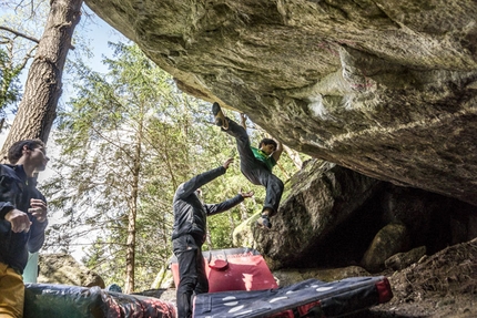 Melloblocco 2013 - Marcello Bombardi su Climb for life man