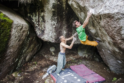 Melloblocco 2013 - Stefano Ghisolfi su Climber Vibratron