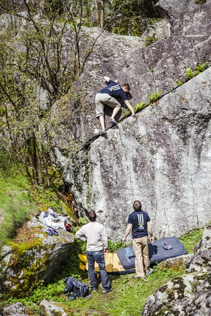 Melloblocco 2013 - Boulder problems to suit everyone