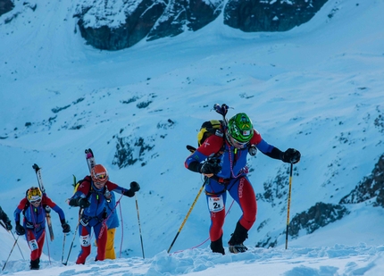 XIX Mezzalama Trophy 2013 - The first team ascending the Castore ridge