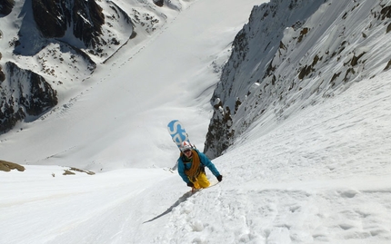 Col Armand Charlet, Mont Blanc - 08/05/2013: Davide Capozzi, Julien Herry md Luca Rolli, NE couloir, Col Armand Charlet.