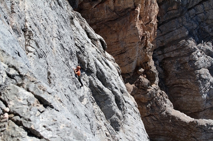 Colonne D'Ercole, Civetta - Alessandro Baù on Colonne d'Ercole (1200m, max IX, obl. VIII+), Punta Tissi, Civetta, Dolomites, established together with Alessandro Beber and Nicola Tondini.