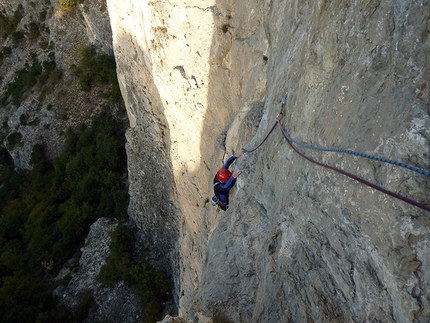 Via Del Risveglio, Parete Rossa di Catteissard, Val di Susa - Su una lunghezza fantastica