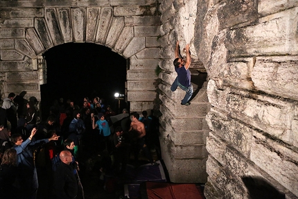 Festivalbrenta 2013 - Streetboulder notturno al Forte della Tagliata della Scala