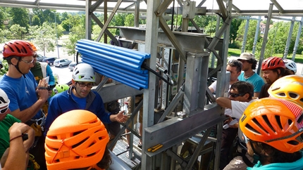 Corso Aspirante Guida Alpina 2013 – 2014 del Polo Interregionale - F2 modulo sicurezza autosoccorso: la Torre di Padova della Commissione Centrale Materiali e Tecniche del Cai