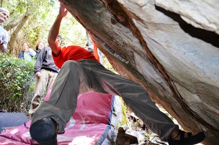 Cornus Bloc Fest 2013 - Primo raduno di arrampicata bouldering Cornus Bloc Fest, a Santa Caterina di Pittinuri (Oristano) in Sardegna