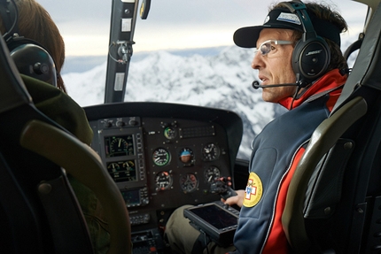 Helicopter rescue in the Himalaya - Simone Moro