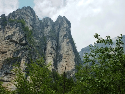 Pareti che si chiamano Montagne, le Piccole Dolomiti di Ivo Ferrari