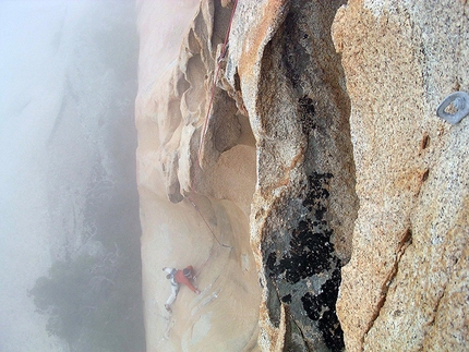 Jeef (Punta U Corbu, Bavella, Corsica) - Climbing up Jeef (Punta U Corbu, Bavella, Corsica)