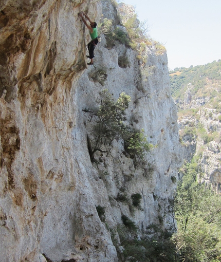 Antro dell'eco, Sicilia - M. Flaccavento su Fantasia al Potere.