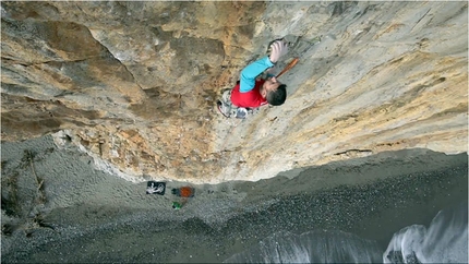 ExcuseMe, Palinuro and its climbing in the Ragni di Lecco video