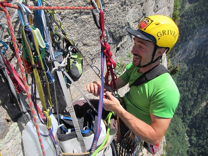 Brothers in Arms - Parete di Osogna (Ticino, Svizzera) - Davide Mazzucchelli in Sosta 6 di Brothers in Arms