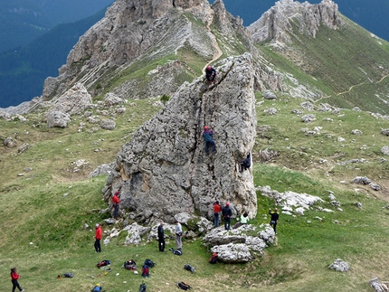 Via Casarotto - Roda di Vael - esercitazioni di arrampicata vicino al Rifugio Roda di Vael