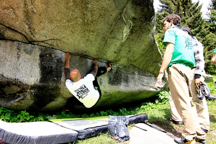 Scurla Plock, Valle di Daone - 08-09/06/2013: Scurla Plock, il raduno boulder in Valle di Daone