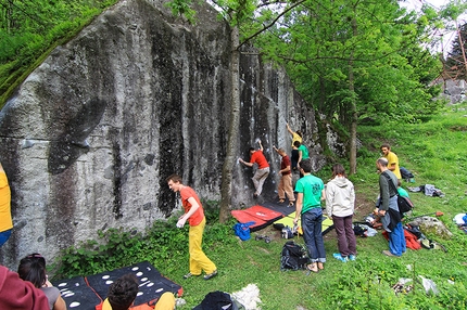 Scurla Plock, Valle di Daone - 08-09/06/2013: Scurla Plock, il raduno boulder in Valle di Daone
