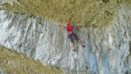 L'Uovo di Colombo, Monte Brentino, Val d'Adige - Rolando Larcher & Herman Zanetti 06/2013: Apertura del terzo tiro