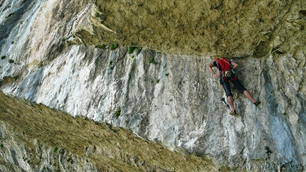 L'Uovo di Colombo, Monte Brentino, Val d'Adige - Rolando Larcher & Herman Zanetti 06/2013: Apertura del terzo tiro