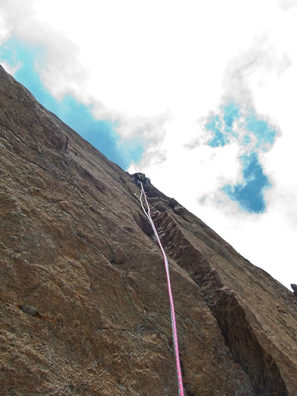 Esplorando l’Ossola - esplorazione sul serpentino della Rossa - Crampiolo, Alpe Devero