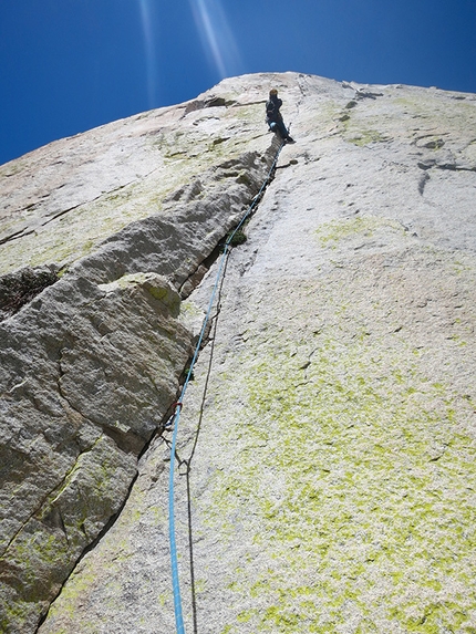 The Needles, California - Thin Ice 1st pitch The Sorcerer