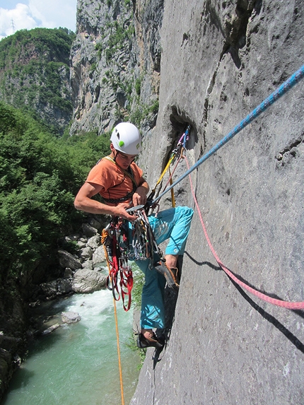 Via del Guerriero, Gola del Limarò - Via del Guerriero, Gola del Limarò: sul secondo tiro