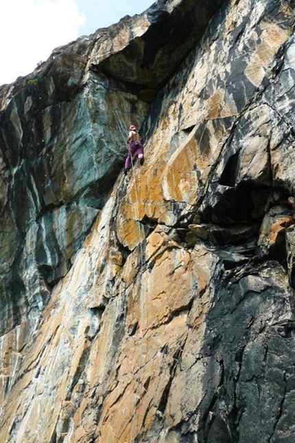 Valmalenco - Zoia Nuova, Valmalenco: Nicola Noè su Dita di Burro 6c