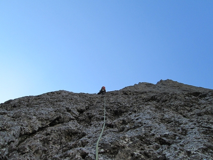 Via Cappellari - Timillero parete Nord Sass d'Ortiga (Pale di San Martino) - Avanti tutta...