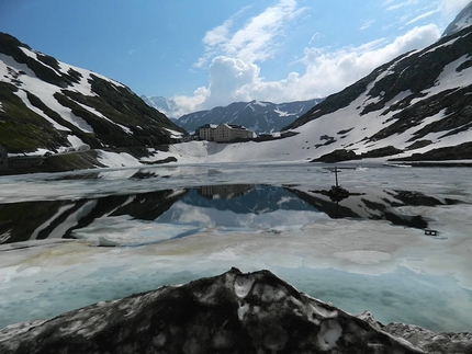 SuperAlp 7: dalla Via Alpina alla terra dei Walser - Ospizio del Gran San Bernardo