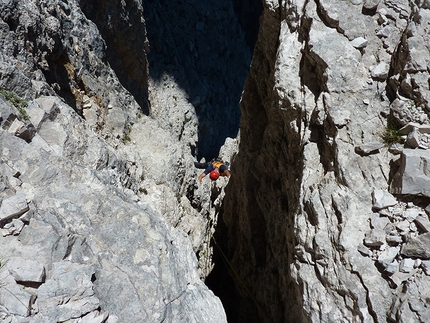 Spiz di Mezzo, Zoldo Dolomites - Via Gianni Ribaldone: corners