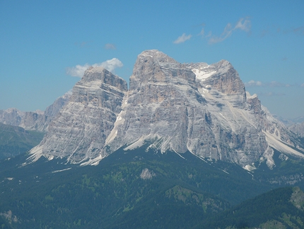 Spiz di Mezzo, Dolomiti di Zoldo - Via Gianni Ribaldone: Monte Pelmo