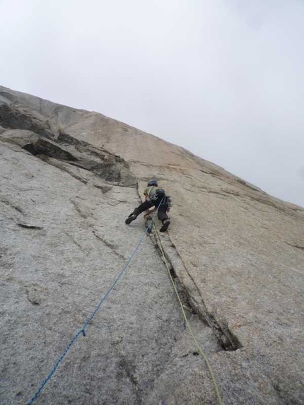 Divine Providence, Monte Bianco - Divine Providence, Gran Pilier d'Angle: Andrea Di Donato & Bertrand Lemaire