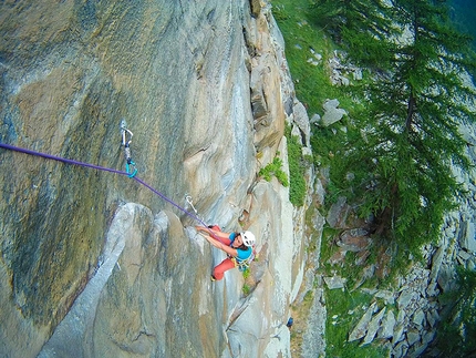 Valle dell'Orco - Rataplan, Valle dell'Orco (7a+, 175m, Damiano Cesare & Maurizio Oviglia 08/2013)